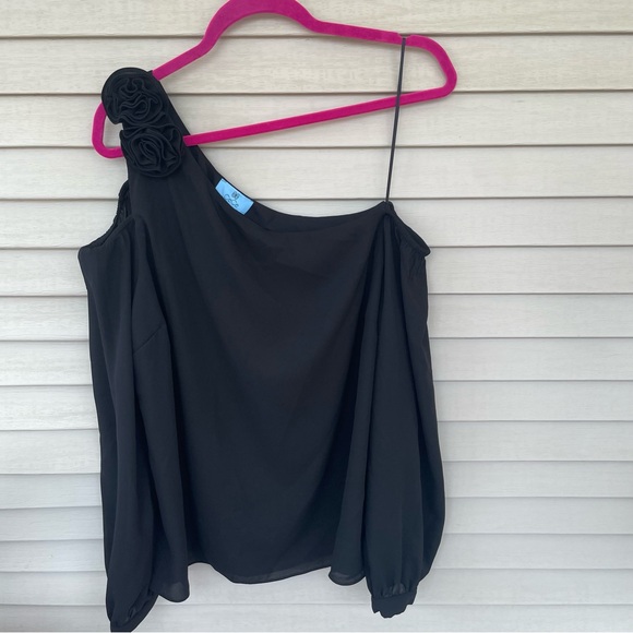 CeCe Long Sleeve Asymmetrical One Shoulder Blouse in Rich Black Size XL (NWT) - Picture 2 of 13